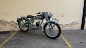 Image 1/30 de Victoria DUMMY (1935)