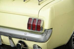 Immagine 32/50 di Ford Mustang 289 (1965)