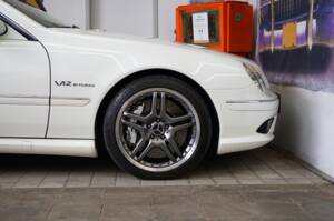 Bild 42/43 von Mercedes-Benz CL 65 AMG (2005)