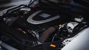 Bild 25/25 von Mercedes-Benz SL 550 (USA) (2007)