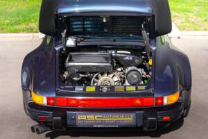 Imagen 21/33 de Porsche 911 Turbo 3.3 (1988)