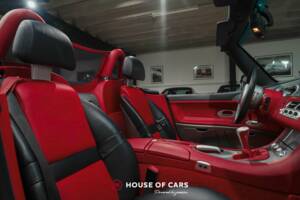 Image 19/25 of BMW Z8 (2002)
