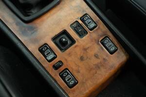 Bild 39/50 von Mercedes-Benz 300 E-24 (1989)