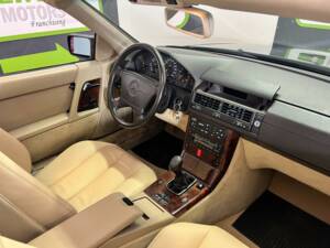 Image 26/48 of Mercedes-Benz 300 SL-24 (1992)