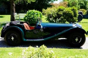 Image 21/28 of Jaguar SS 100 (1977)