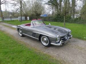 Image 1/28 of Mercedes-Benz 300 SL Roadster (1958)