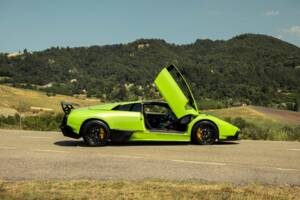 Image 4/25 de Lamborghini Murciélago LP670-4 SV (2009)