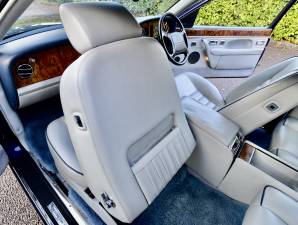 Image 31/50 of Bentley Continental R (1996)