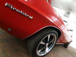 Bild 31/71 von Pontiac Firebird (1969)