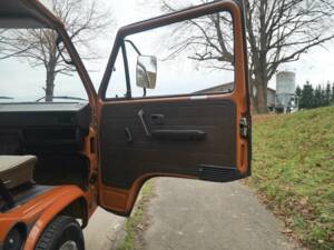 Immagine 17/43 di Volkswagen T3 Westfalia 1.6 (1981)