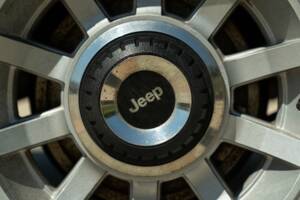 Image 22/50 de Jeep Cherokee 2.8L V6 (1985)