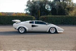 Image 13/73 of Lamborghini Countach LP 400 S (1980)