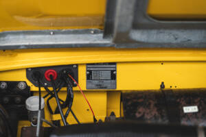 Image 62/98 of Land Rover 109 (1983)
