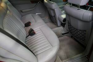 Immagine 25/42 di Mercedes-Benz 500 SEL (1982)