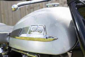 Immagine 22/39 di Norton 650 SS (1964)