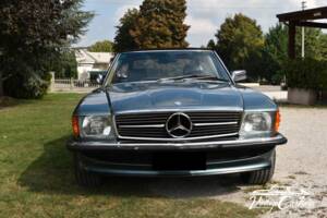 Image 6/75 de Mercedes-Benz 560 SL (1986)
