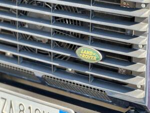 Bild 8/55 von Land Rover Defender 90 Heritage (2006)