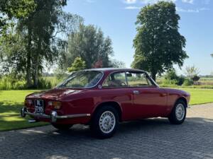 Afbeelding 8/8 van Alfa Romeo 2000 GTV (1971)