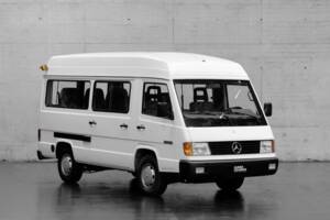 Immagine 7/43 di Mercedes-Benz MB 100 D lang (1993)