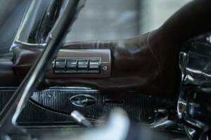 Bild 50/50 von Cadillac 62 Sedan DeVille (1958)