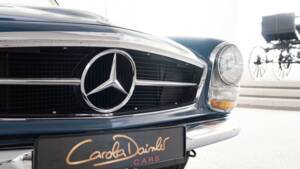 Image 12/33 of Mercedes-Benz 230 SL (1966)