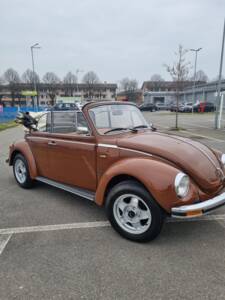 Image 6/13 of Volkswagen Beetle 1303 (1975)