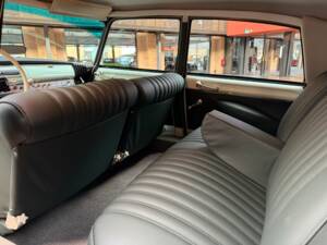 Immagine 22/43 di Citroën ID 19 (1958)