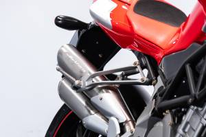 Image 18/47 of MV Agusta DUMMY (2006)