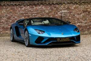 Image 28/50 of Lamborghini Aventador S (2018)