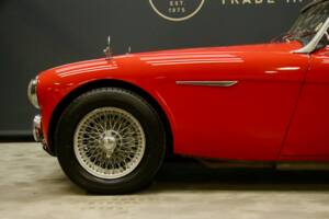 Image 17/50 of Austin-Healey 3000 Mk II (BN7) (1962)