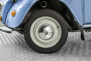 Image 4/50 of Citroën 2 CV 6 (1987)