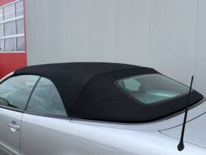 Image 34/50 of Mercedes-Benz CLK 230 Kompressor (2001)