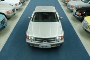 Bild 6/50 von Mercedes-Benz 560 SEC (1986)