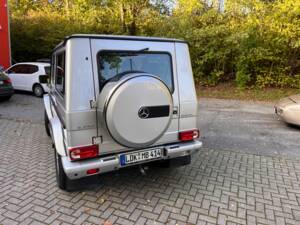 Image 6/15 of Mercedes-Benz G 350 Bluetec (SWB) (2012)