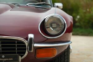 Bild 26/50 von Jaguar Type E V12 (2+2) (1972)