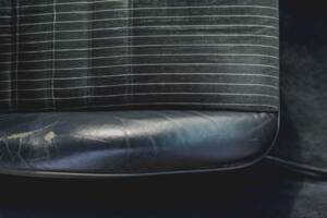 Image 29/33 of Porsche 911 Carrera 3.2 (1988)