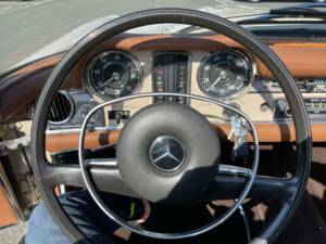 Immagine 31/50 di Mercedes-Benz 280 SL (1969)