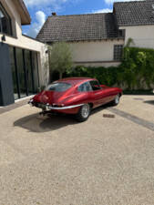 Image 7/12 of Jaguar E-Type 3.8 (1963)