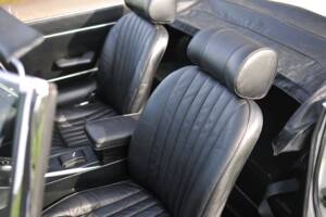 Image 25/39 of Jaguar E-Type V12 (1972)