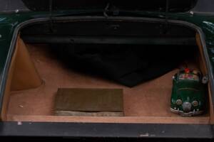 Bild 24/50 von Jaguar XK 120 DHC (1954)