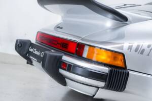 Afbeelding 17/44 van Porsche 911 Turbo 3.0 (1975)