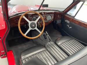 Imagen 29/38 de Jaguar XK 140 SE DHC (1955)
