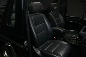 Imagen 33/50 de Mercedes-Benz G 500 (SWB) (2006)