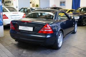 Image 12/25 of Mercedes-Benz SLK 230 Kompressor (1997)