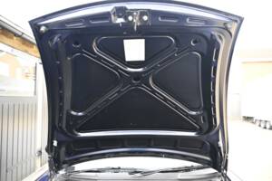 Bild 29/50 von Porsche 911 Carrera 4S (2004)