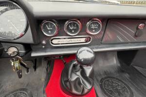 Imagen 11/32 de Alfa Romeo 1750 Spider (1970)