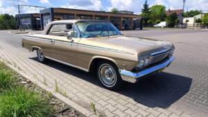 Image 9/21 of Chevrolet Impala Sport Coupe (1962)