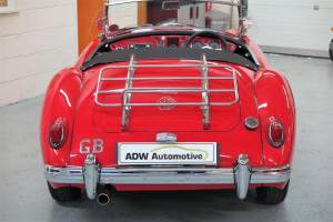 Image 4/12 de MG MGA 1500 (1957)
