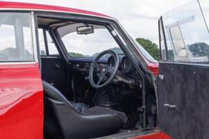 Image 11/50 de Alfa Romeo 1750 GT Veloce (1971)