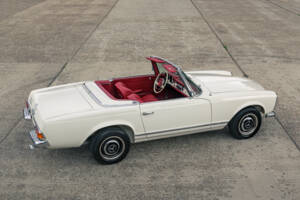 Image 5/60 of Mercedes-Benz 230 SL (1967)